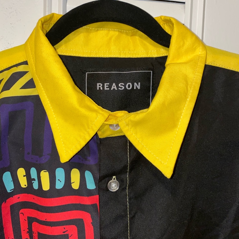 Color block button up - Picture 9 of 9